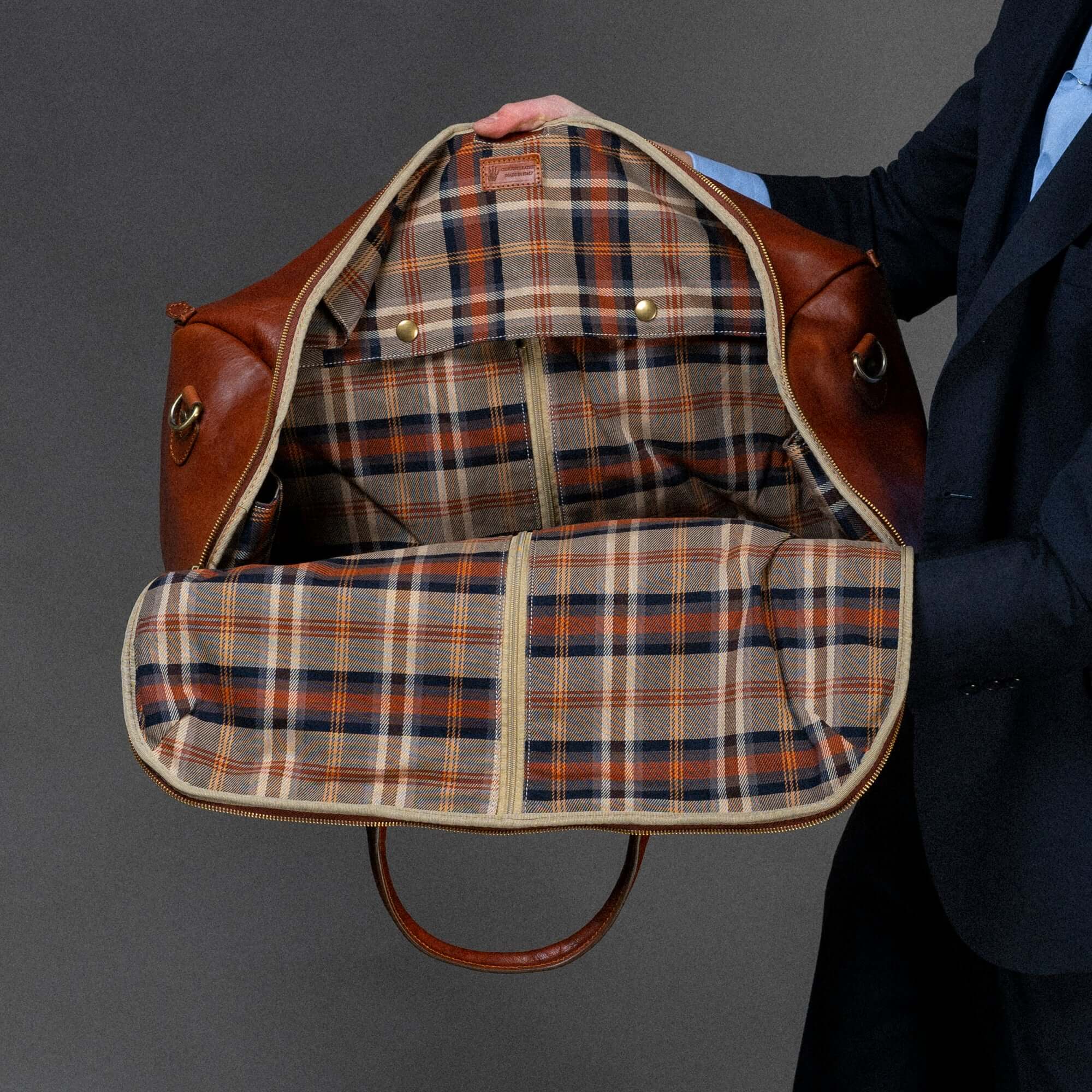 Borsone/Porta abito Suit - Image 9